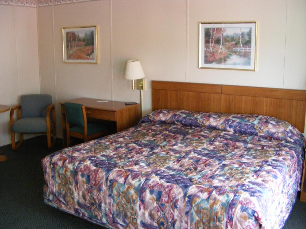 Starlite Budget Inn Mackinaw City Δωμάτιο φωτογραφία